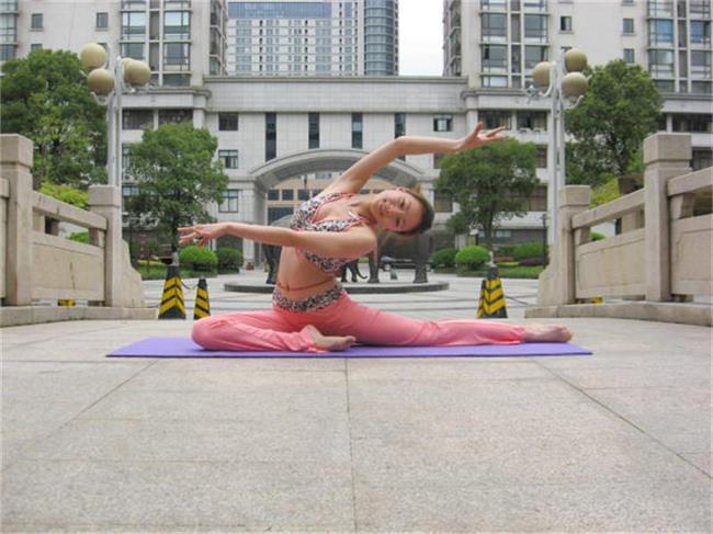 杭州瑜伽教练怎么培训不容错过的专业瑜伽阵容(图3)